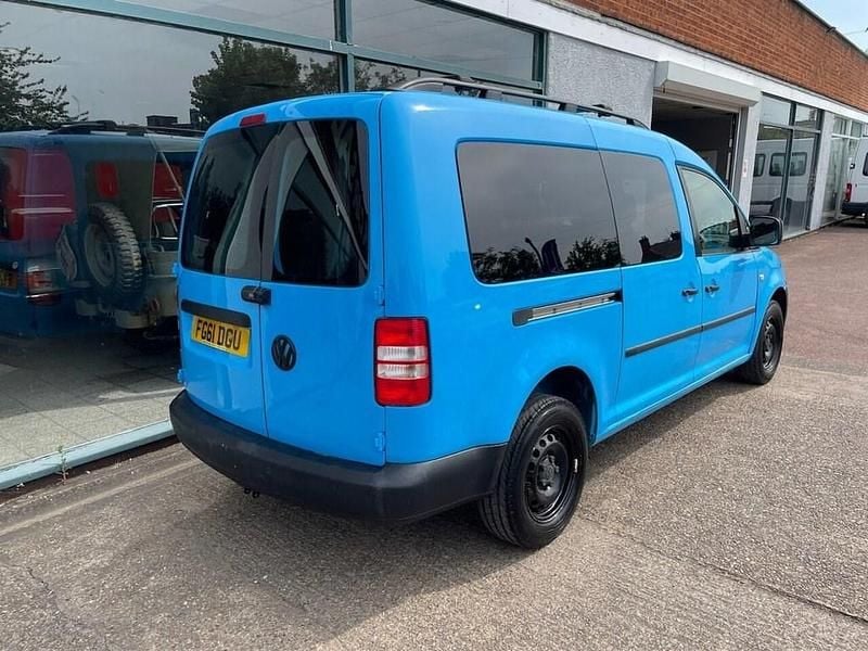 Used VW Caddy Maxi 101 HP (74 kW) 2011 Blue MPV