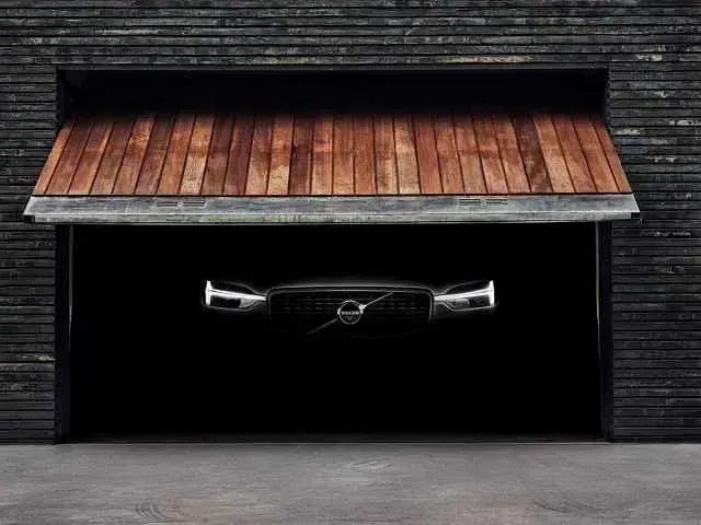 Usado Volvo XC90 Core 247 HP (181 kW) 2023 SUV