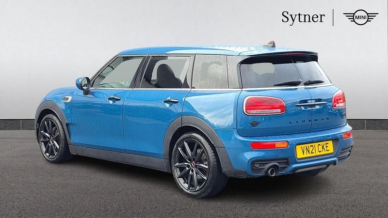 Used Mini Cooper Clubman Sport 134 HP (98 kW) 2021 Blue Estate