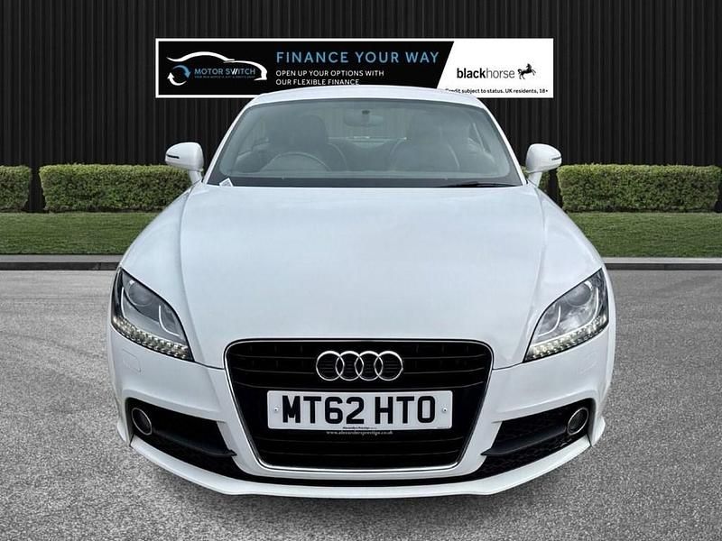 Used Audi TT S-Line 160 HP (117 kW) 2012 White Coupe