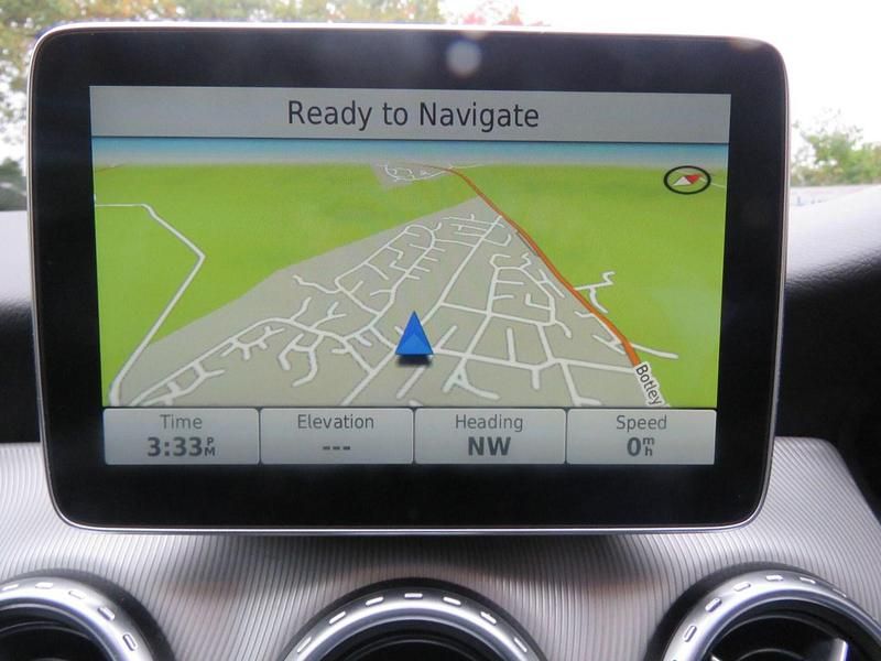 Used Mercedes GLA220 170 HP (125 kW) 2015 Blue SUV