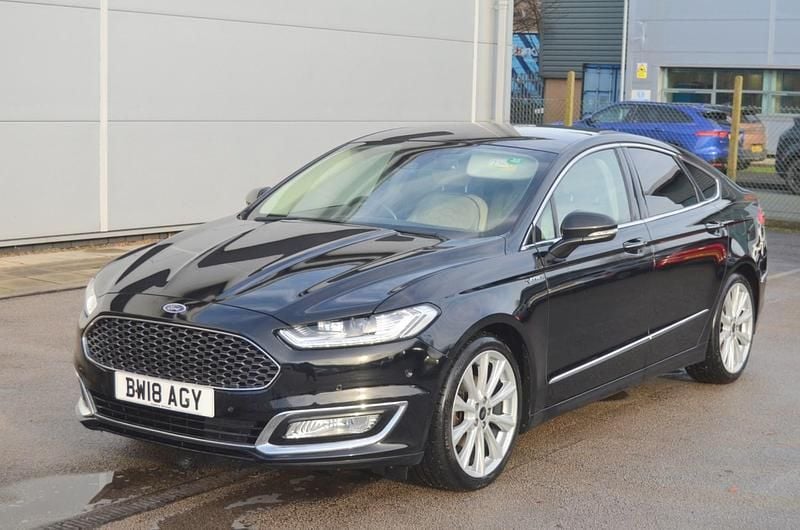 Used Ford Mondeo Vignale 180 HP (132 kW) 2018 Black Hatchback