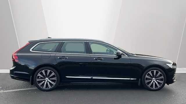 Used Volvo V90 Inscription 194 HP (142 kW) 2021 Black Estate