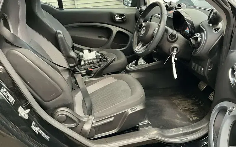 Used Smart ForTwo Coupé Premium 60 kW (82 HP) 2022 Black Hatchback