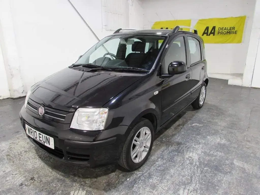 Used Fiat Panda 60 HP (44 kW) 2010 Black Hatchback