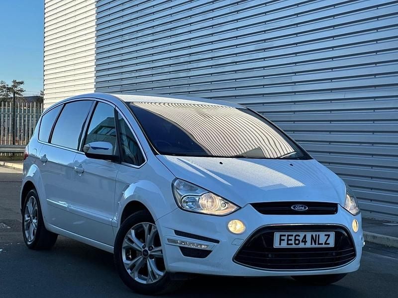 Used Ford S-MAX Titanium 115 HP (84 kW) 2014 White MPV