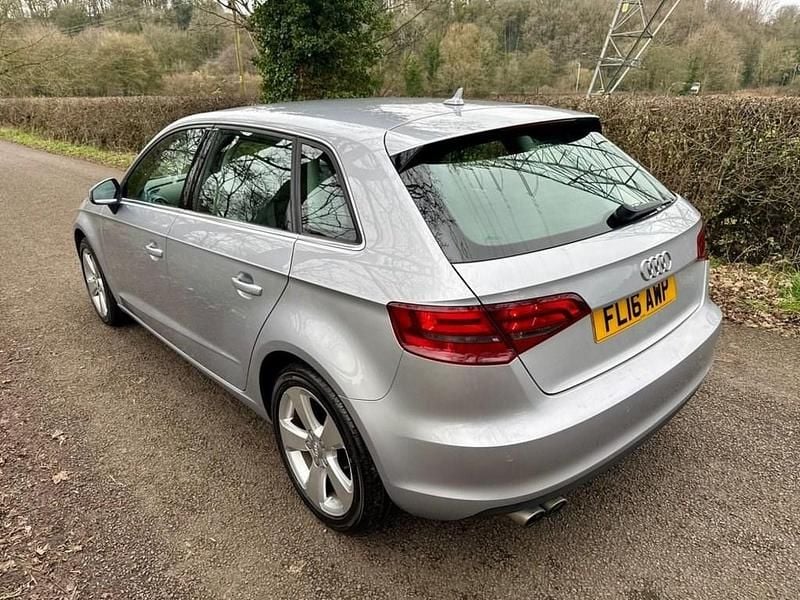 Used Audi A3 Sportback Sport 125 HP (91 kW) 2016 Silver Hatchback