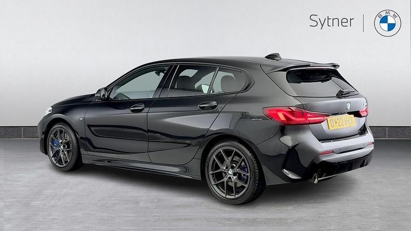 Used BMW 118 M Sport 134 HP (98 kW) 2022 Black Hatchback