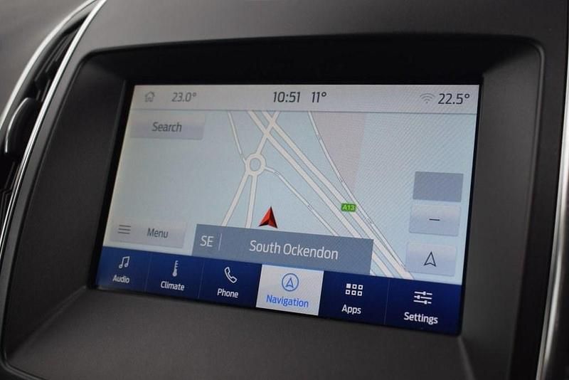 Usado Ford S-MAX Titanium 150 HP (110 kW) 2022 Prateado Monovolume
