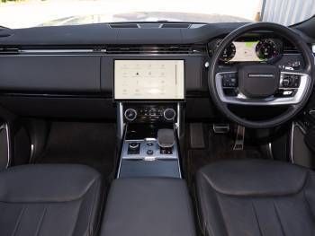 Used Land Rover Range Rover SE 440 HP (323 kW) 2022 Silver SUV