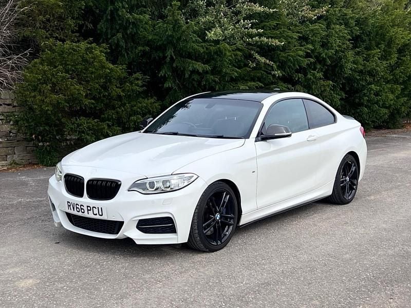 White Used 2016 BMW M240 M Sport Coupe | £10,995 (Super price) - Image 1/4