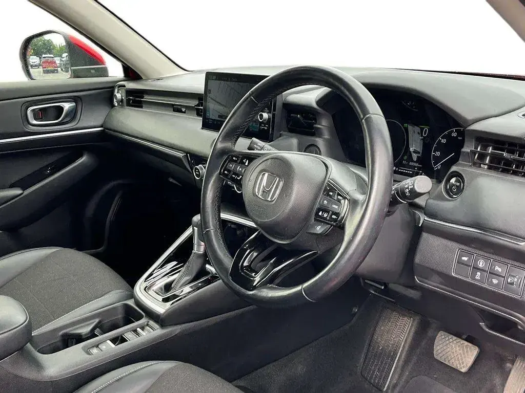 Usado Honda HR-V Advance 152 HP (111 kW) 2022 Vermelho SUV