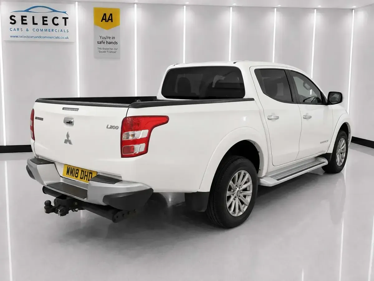 Used Mitsubishi L200 Warrior 2018 White Pickup