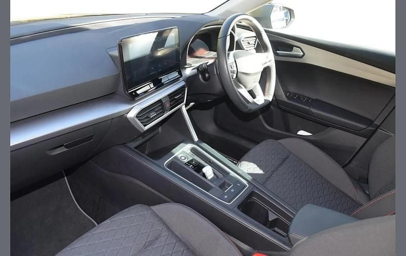 Used Seat Leon FR 201 HP (147 kW) 2024 Black Hatchback