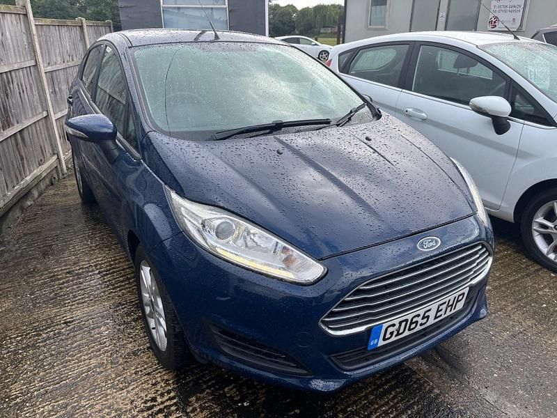 Blue Used 2015 Ford Fiesta Style Hatchback | £3,995 (Good price) - Image 1/4