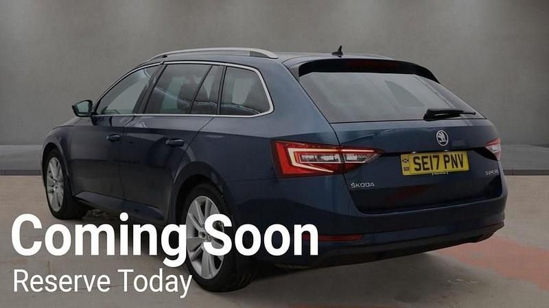 Usado Skoda Superb SE L Executive 190 CV (139 kW) 2017 Azul Familiar