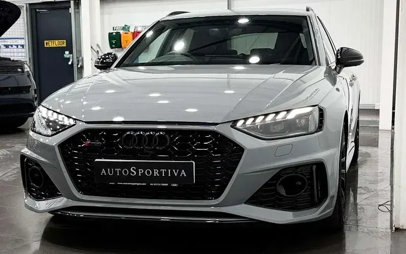 Used Audi RS4 Basis 450 HP (330 kW) 2024 Grey Estate