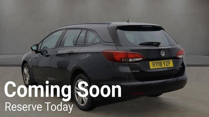 Used Vauxhall Astra Design Edition 2026 Black Estate