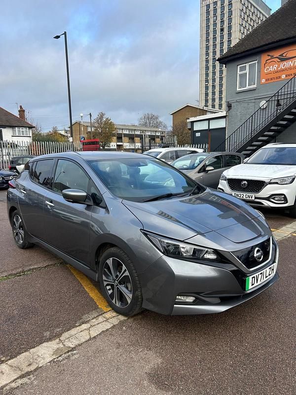 Grey Used 2021 Nissan Leaf N-Connecta Hatchback | £7,490 (Fair price) - Image 1/4