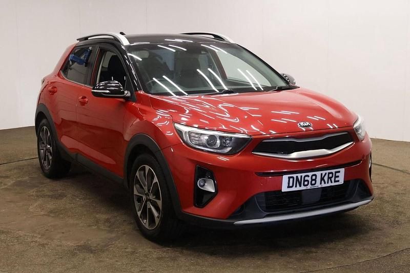 Red Used 2018 Kia Stonic SUV | £8,495 (Expensive) - Image 1/1