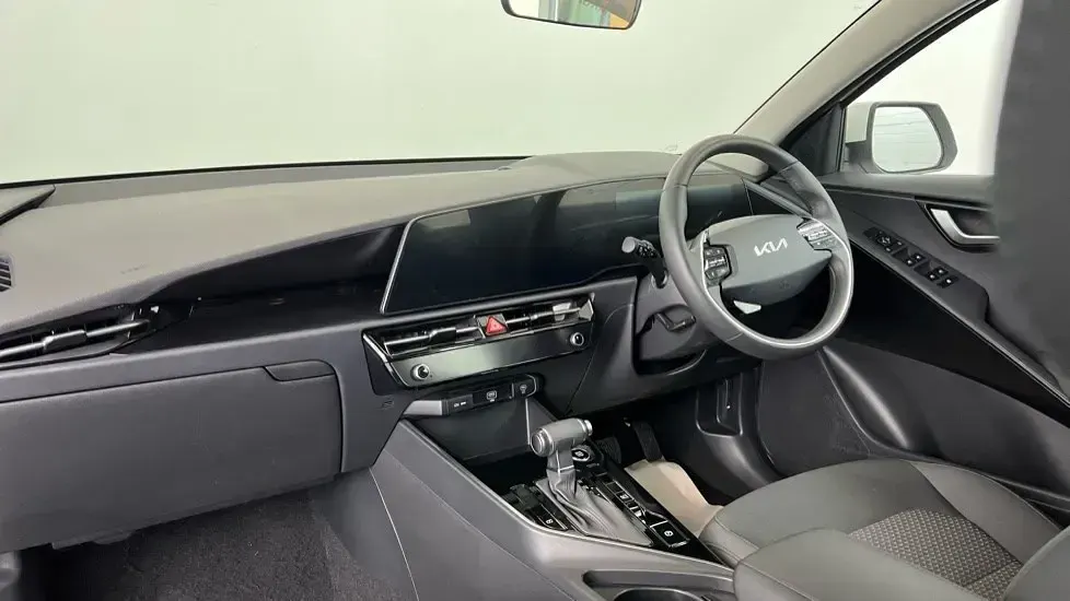 Gebraucht Kia Niro 2025 Weiß SUV