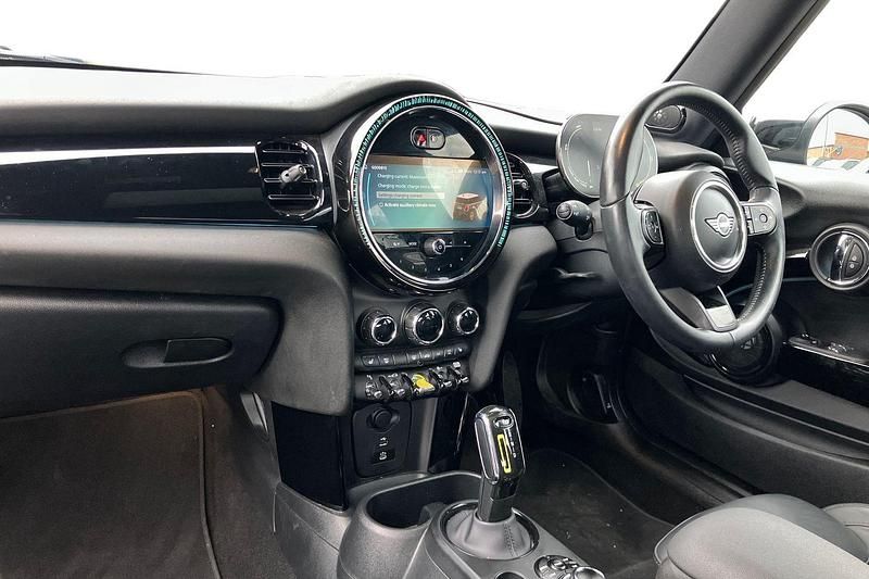 Used Mini Cooper S Level 3 135 kW (184 HP) 2023 Black Hatchback