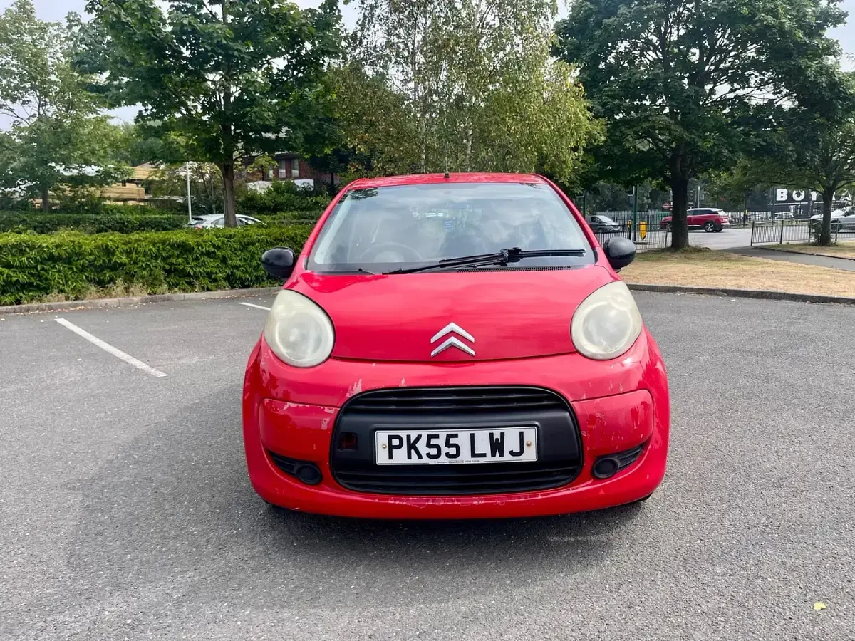Used Citroën C1 68 HP (50 kW) 2005 Red Hatchback