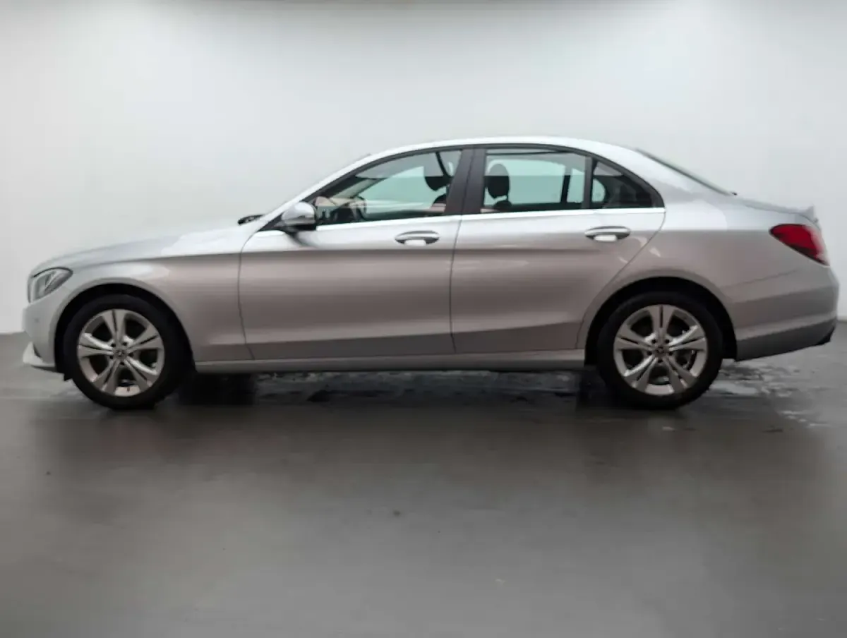 Used Mercedes C200 Executive 2017 Silver Sedan