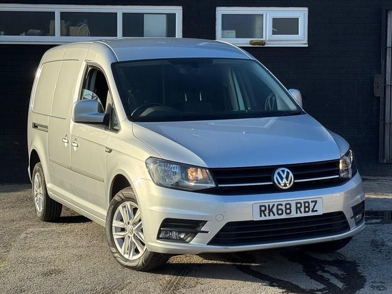 Silver Used 2018 VW Caddy Maxi Highline MPV | £6,995 (Good price) - Image 1/4