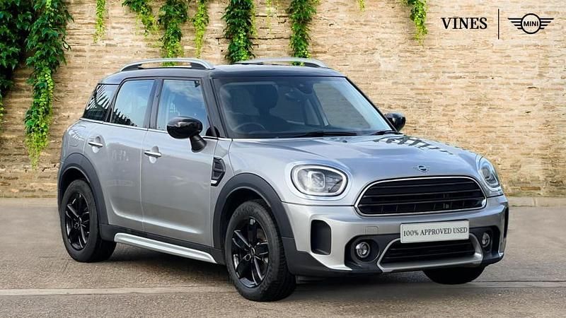 Silver Used 2023 Mini Cooper Countryman Classic SUV | £21,248 (Fair price) - Image 1/4