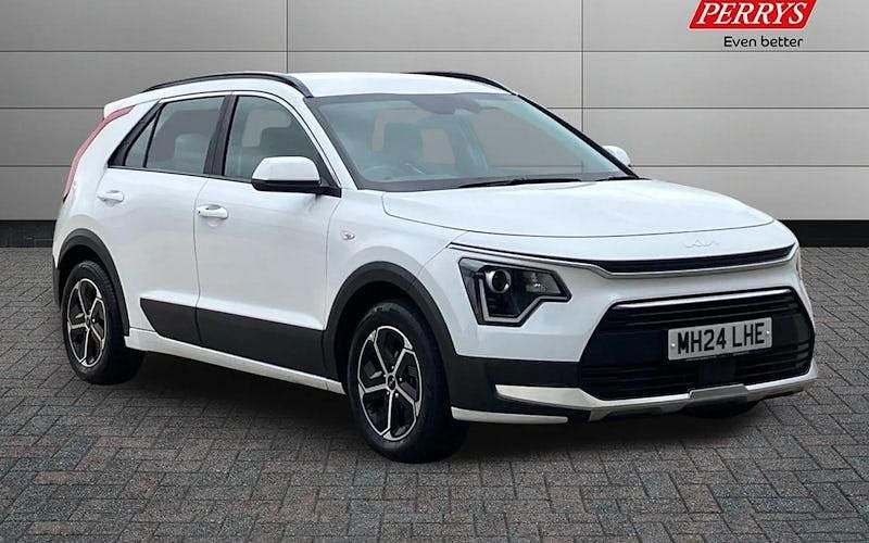 Used 2025 Kia Niro SUV | £21,419 (Super price) - Image 1/4