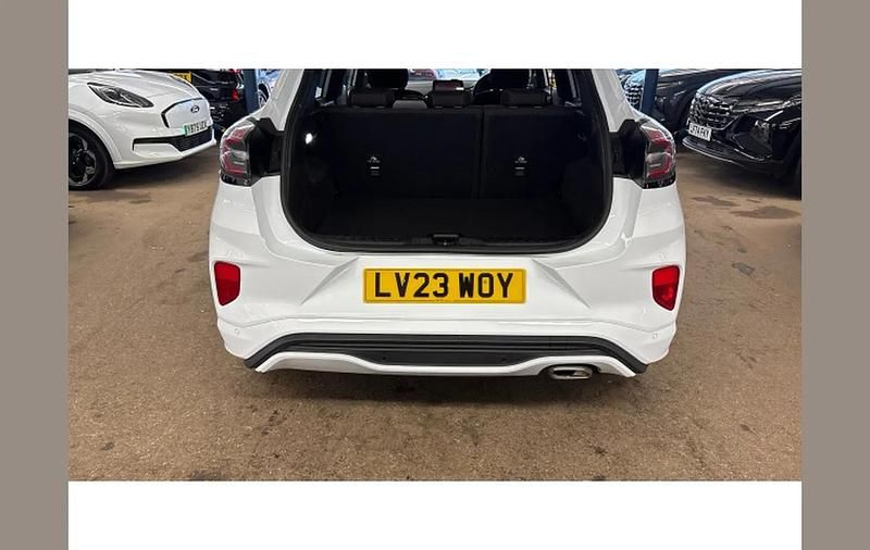 Used Ford Puma ST-Line 125 HP (91 kW) 2023 White SUV
