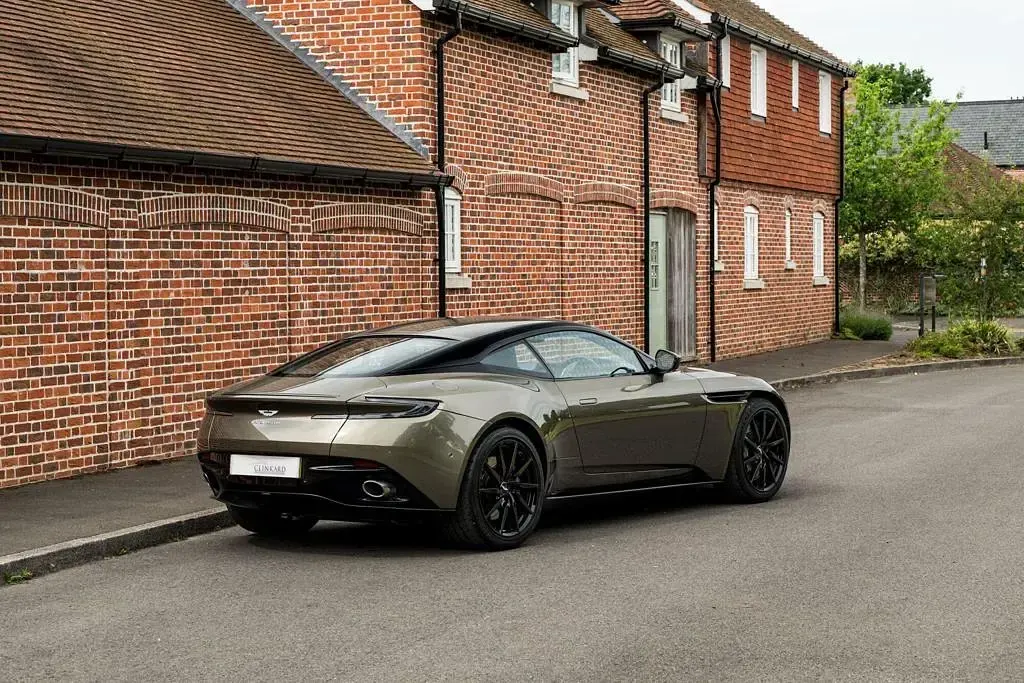 Used Aston Martin DB11 2019 Green Coupe