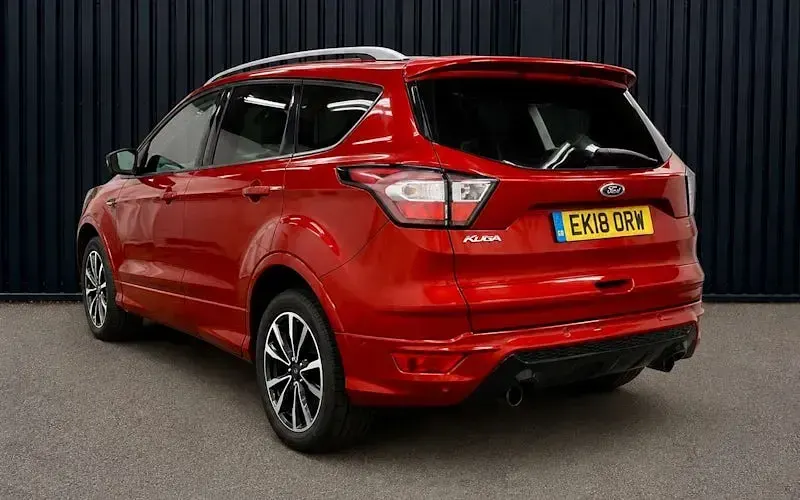 Used Ford Kuga ST-Line 150 HP (110 kW) 2018 Red SUV