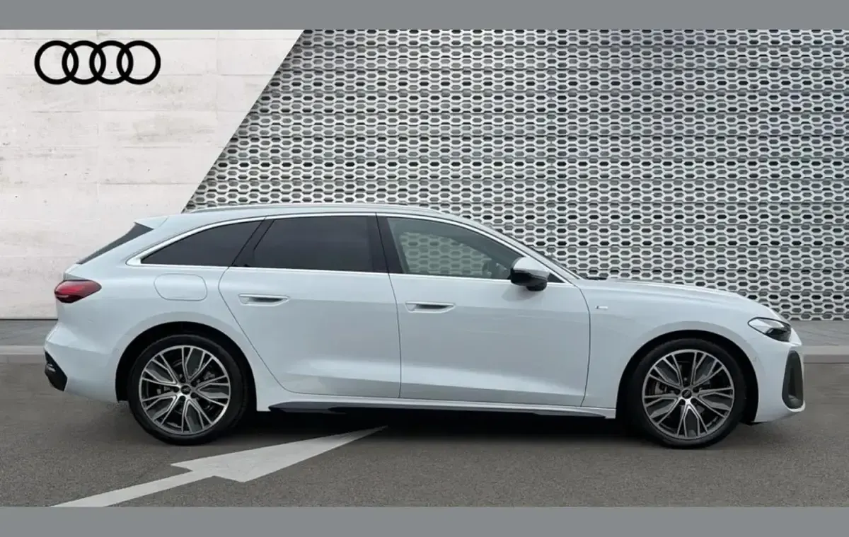 Used Audi A5 S-Line 150 HP (110 kW) 2026 White Estate
