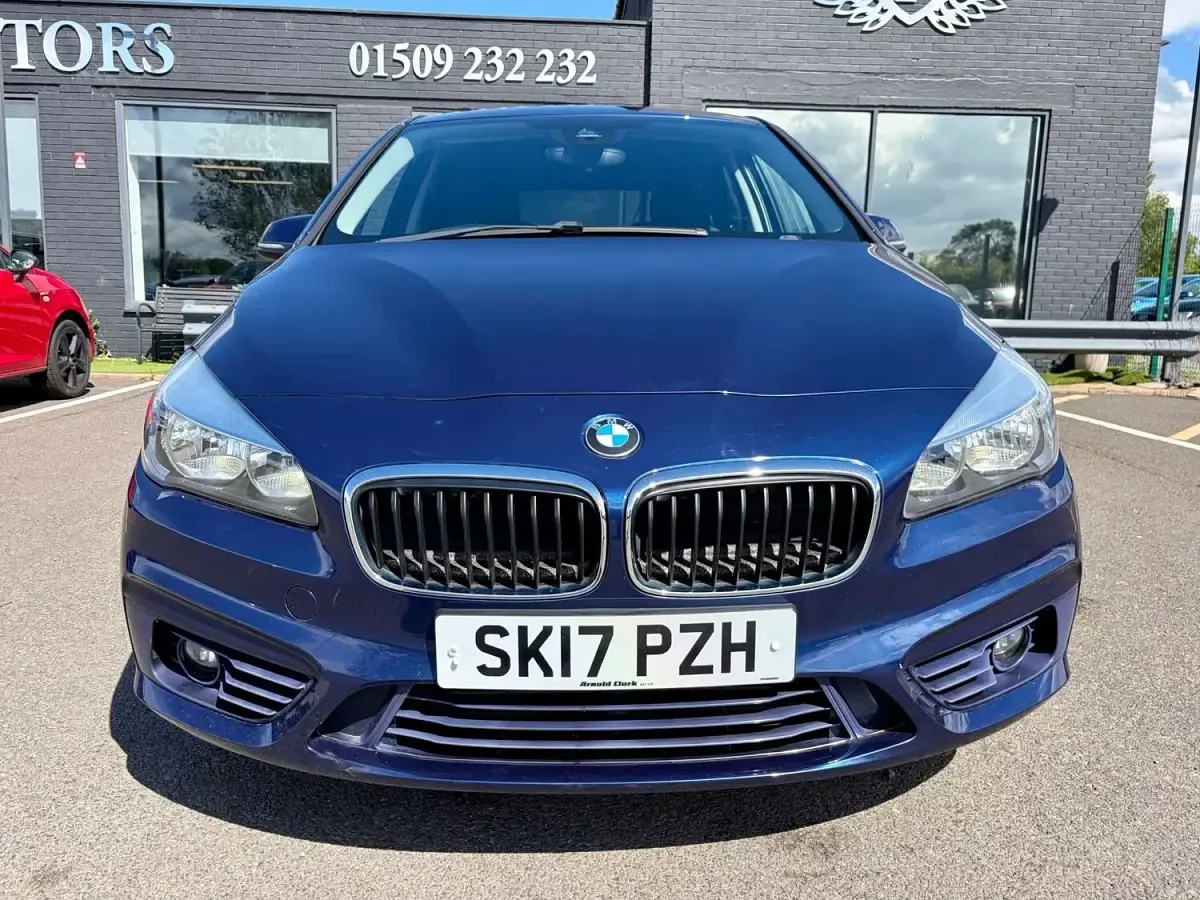 Used BMW 218 Sport Line 2017 Blue MPV