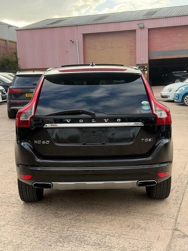 Used Volvo XC60 2017 Black SUV