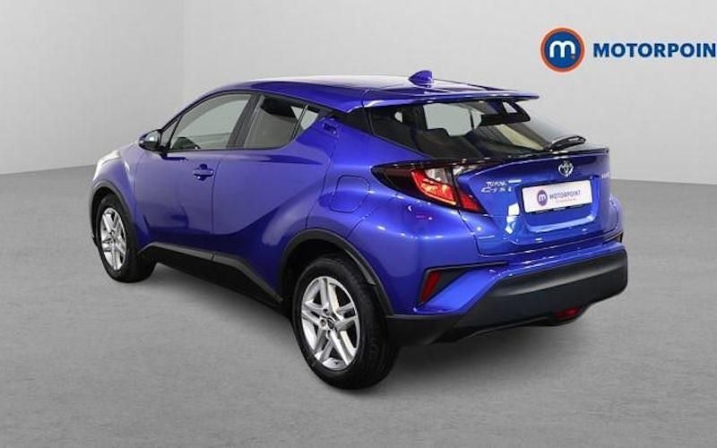 Used Toyota C-HR 122 HP (89 kW) 2023 SUV