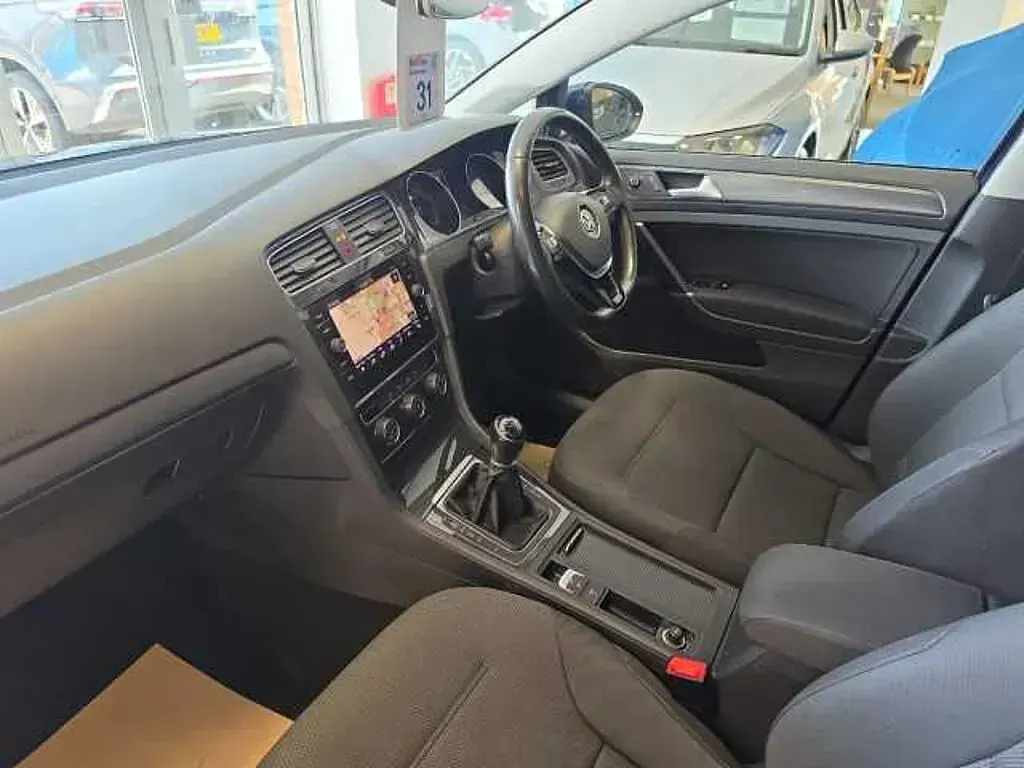 Used VW Golf VIII Match 130 HP (95 kW) 2020 Blue Hatchback