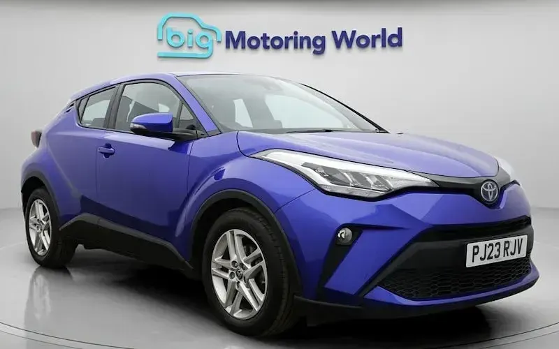 Used Toyota C-HR 122 HP (89 kW) 2023 SUV