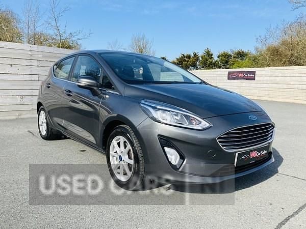 Used Ford Fiesta Zetec 70 HP (51 kW) 2018 Grey Hatchback