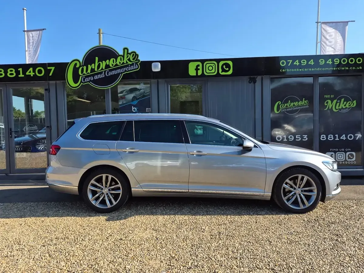 Used VW Passat GT 150 HP (110 kW) 2018 Silver Estate