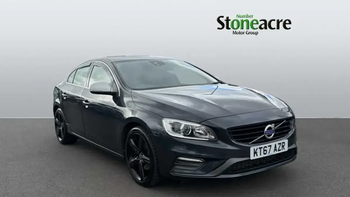Used Volvo S60 R-Design 190 HP (139 kW) 2017 Sedan