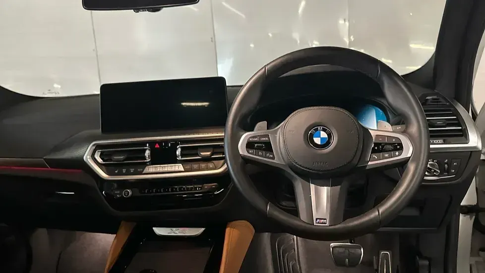 Used BMW X4 M Sport 187 HP (137 kW) 2025 White SUV
