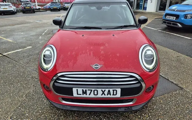 Used Mini Cooper Exclusive 136 HP (100 kW) 2020 Red Hatchback