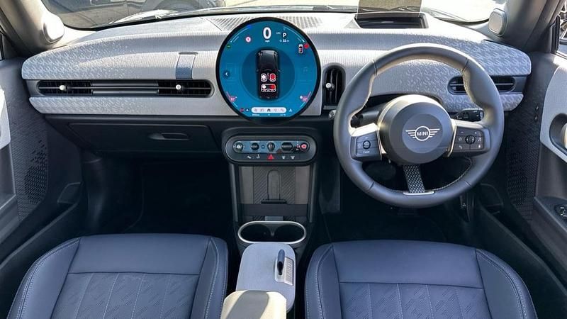 Used Mini Cooper Hatch 113 kW (154 HP) 2025 Grey Hatchback