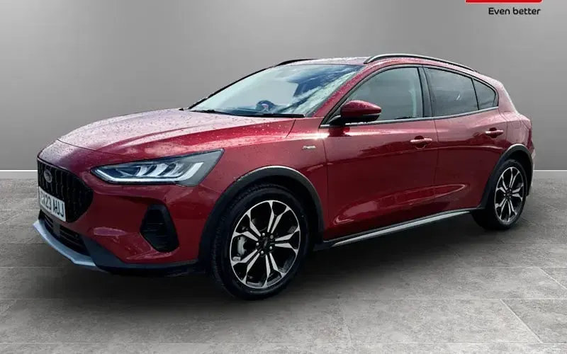 Used Ford Focus Active X 125 HP (91 kW) 2023 Red Hatchback