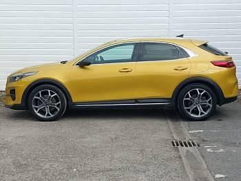 Used Kia XCeed 158 HP (116 kW) 2022 Yellow SUV