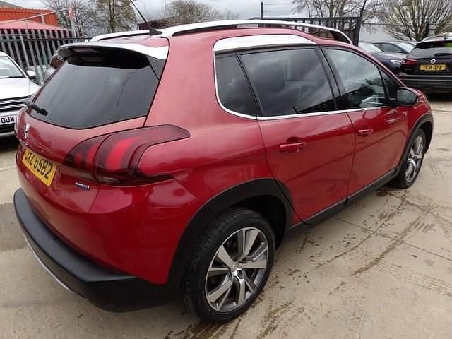 Used Peugeot 2008 Allure 100 HP (73 kW) 2016 Red SUV