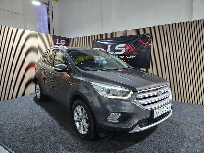 Used Ford Kuga Titanium 120 HP (88 kW) 2017 Grey SUV